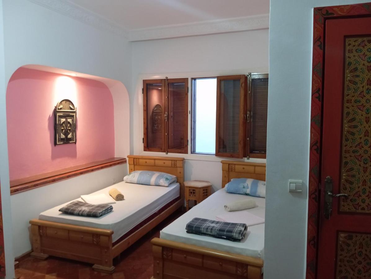 Kayezer Hostel Рабат Стая снимка