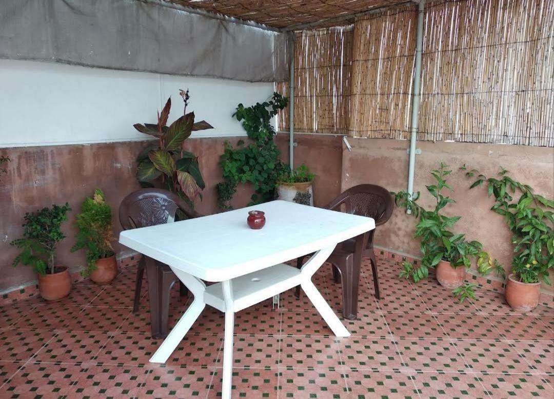 Kayezer Hostel Рабат Екстериор снимка